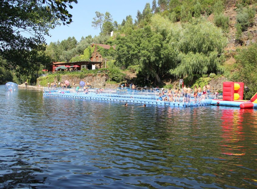 Fluvial do Malhadal beach, Portugal